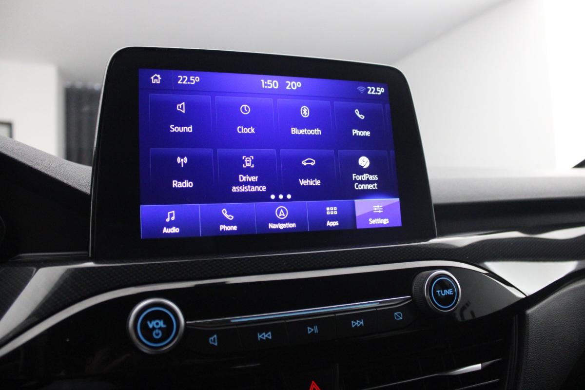 ford-kuga-2022-gasolina-1499cc