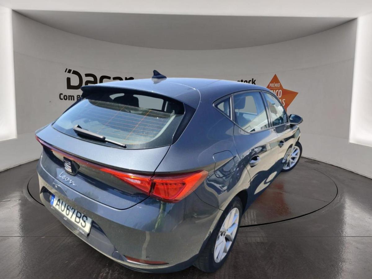 seat-leon-2022-diesel-1968cc