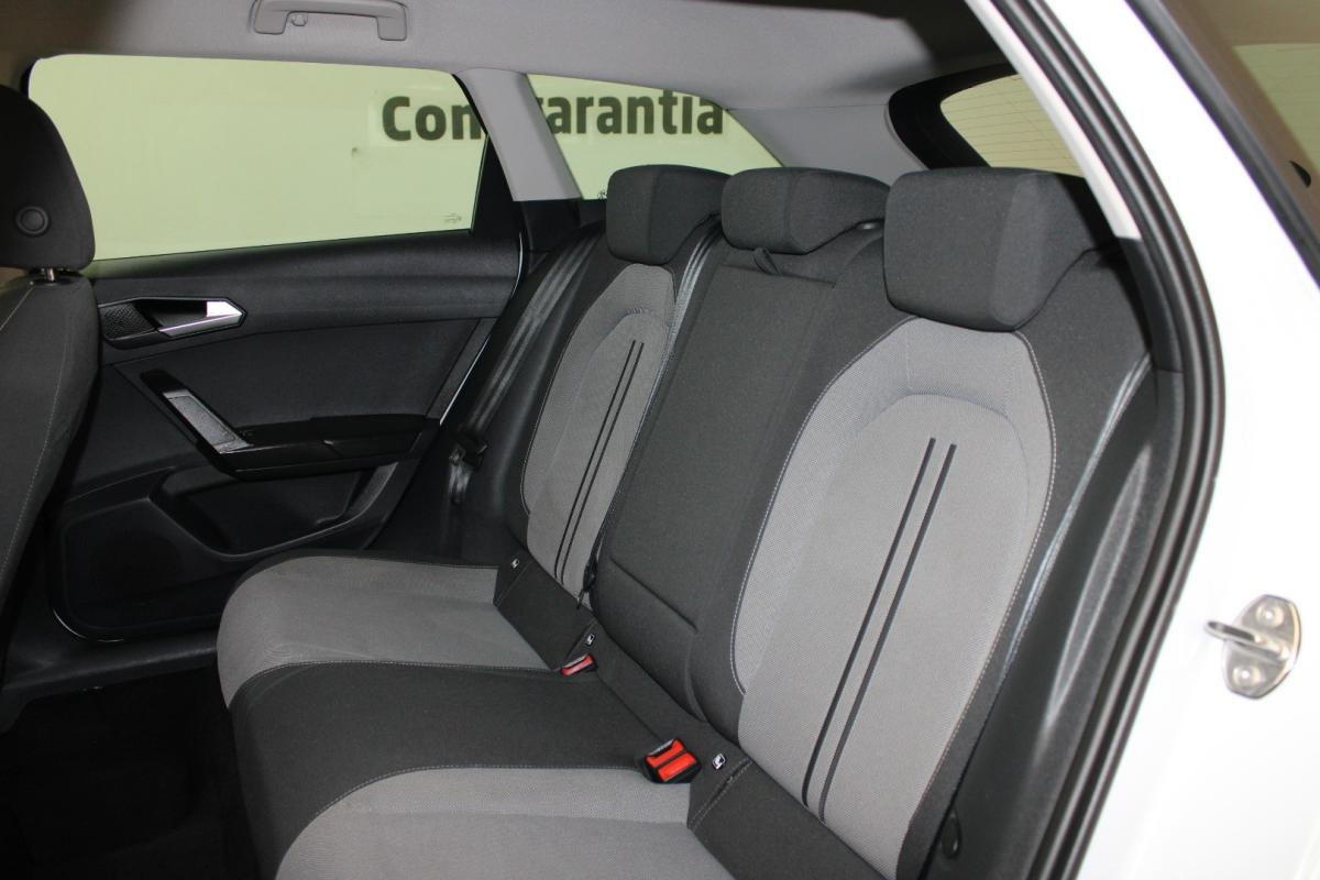 seat-leon-st-2023-gasolina-999cc