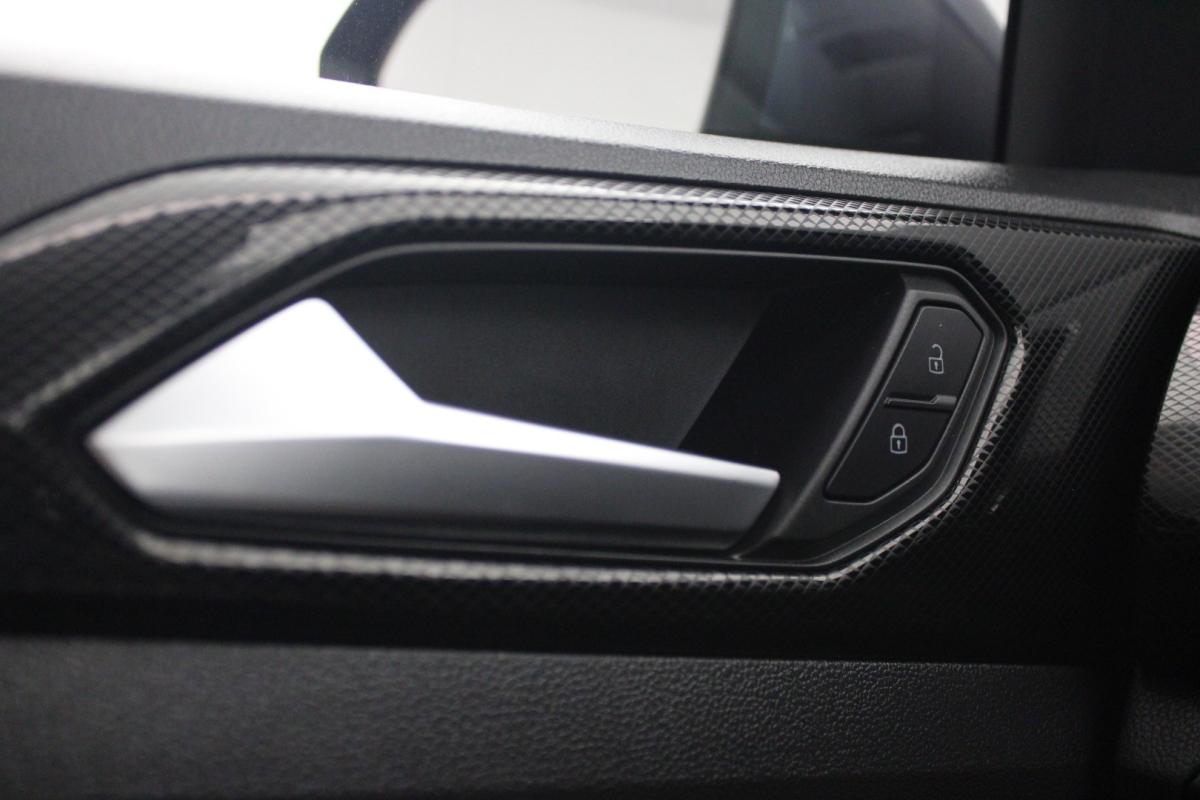 volkswagen-t-cross-2024-gasolina-999cc