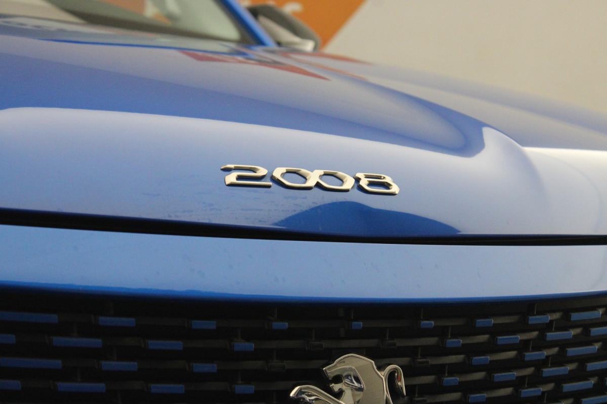 peugeot-2008-2022-eletrico-0cc