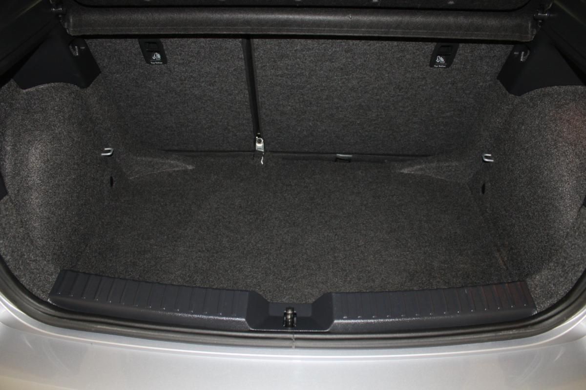 seat-ibiza-2023-gasolina-999cc