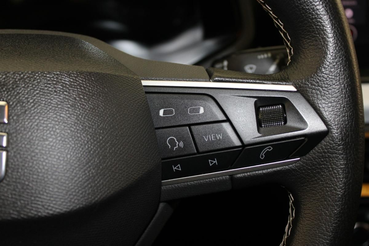 seat-ibiza-2023-gasolina-999cc