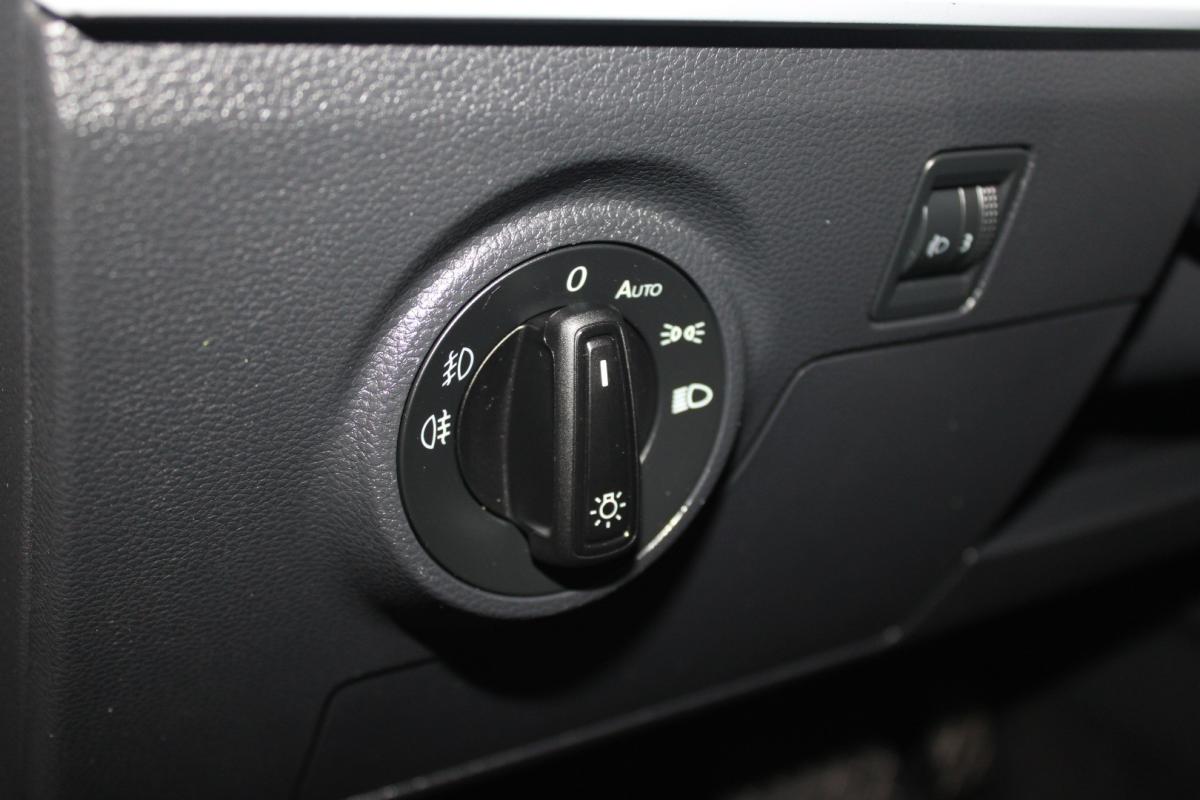 seat-ibiza-2023-gasolina-999cc