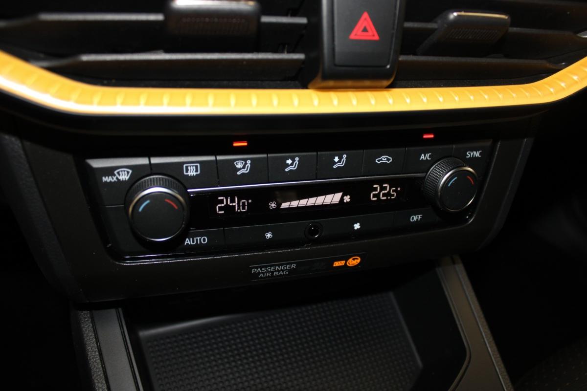 seat-ibiza-2023-gasolina-999cc