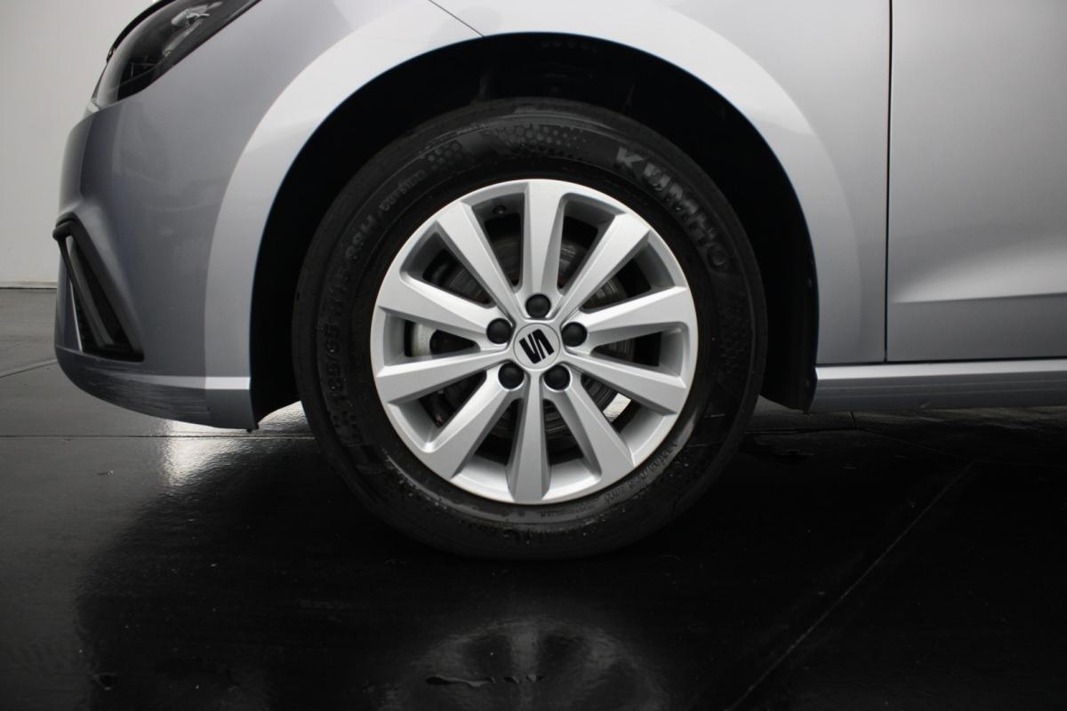 seat-ibiza-2023-gasolina-999cc
