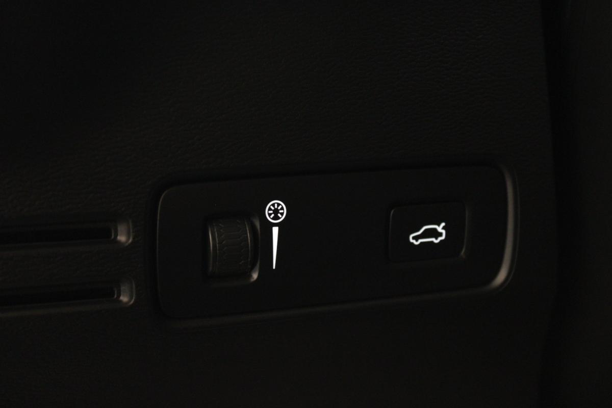 volvo-xc40-2021-gasolina-1477cc