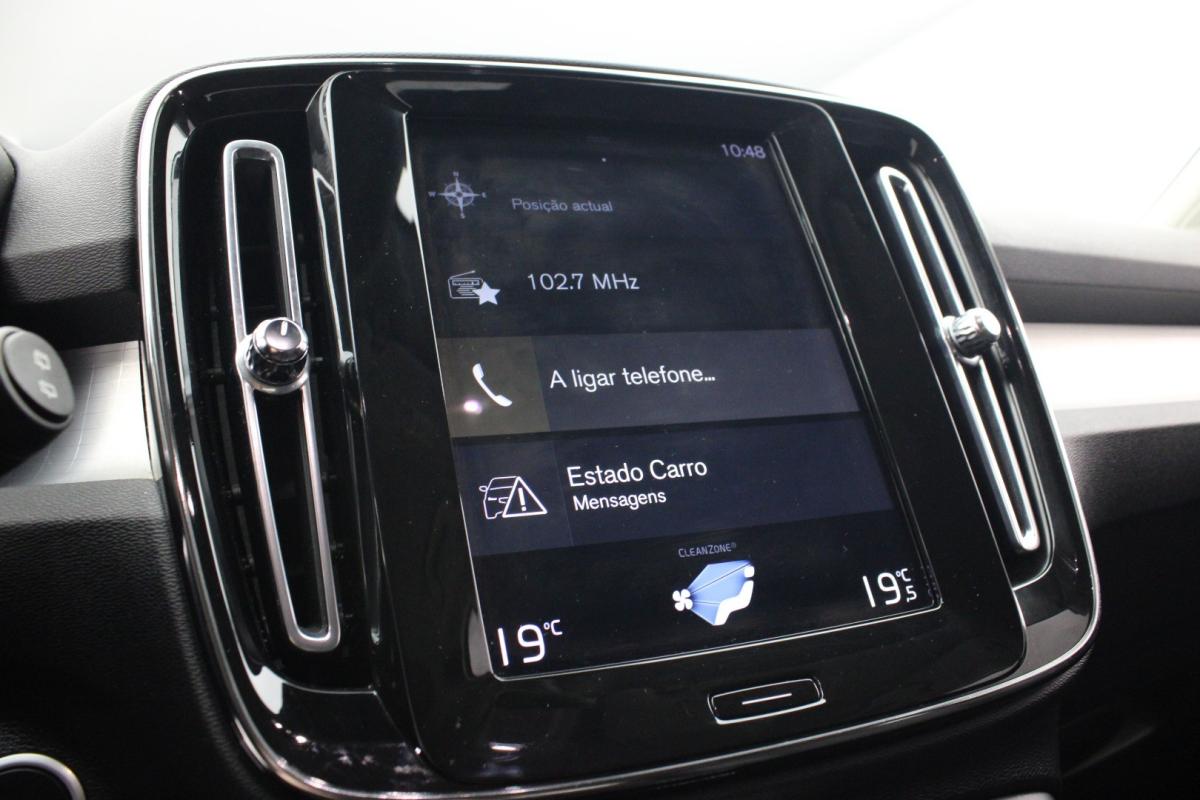 volvo-xc40-2021-gasolina-1477cc