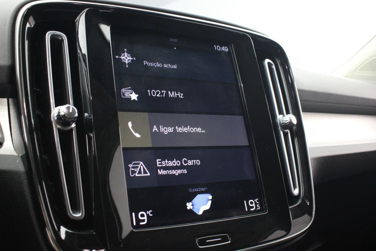 volvo-xc40-2021-gasolina-1477cc
