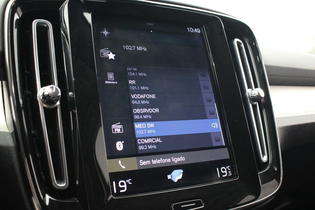 volvo-xc40-2021-gasolina-1477cc