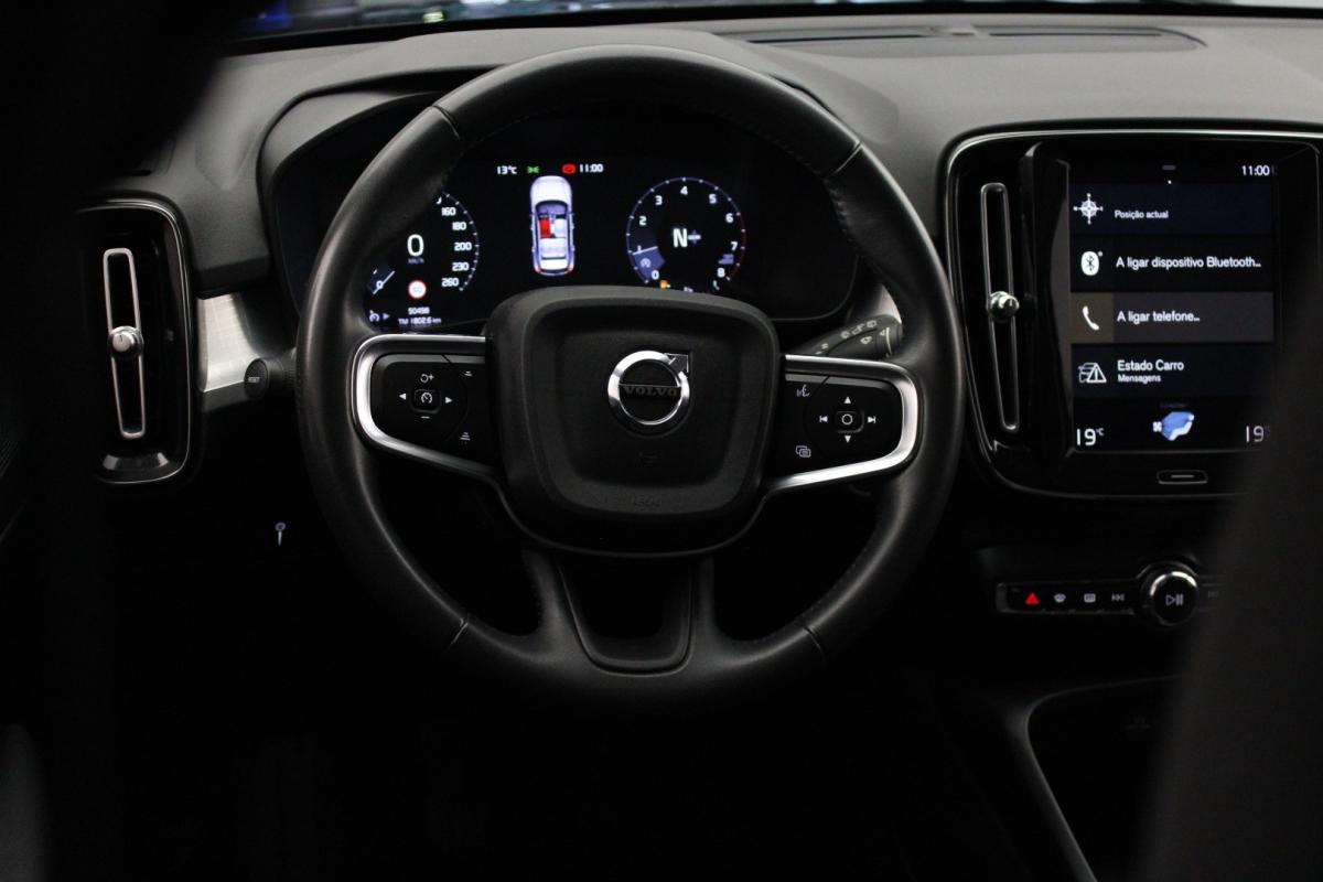 volvo-xc40-2021-gasolina-1477cc