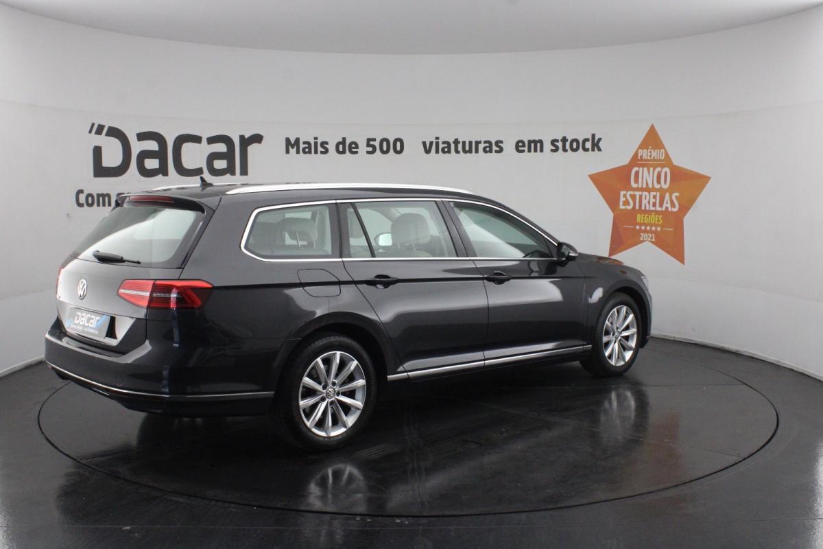 volkswagen-passat-variant-2019-diesel-1968cc