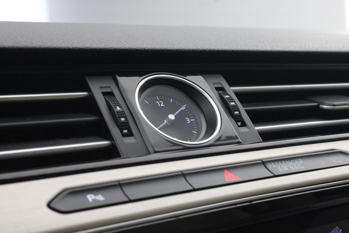 volkswagen-passat-variant-2019-diesel-1968cc