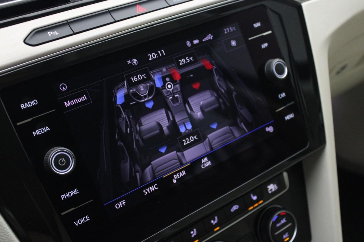 volkswagen-passat-variant-2019-diesel-1968cc