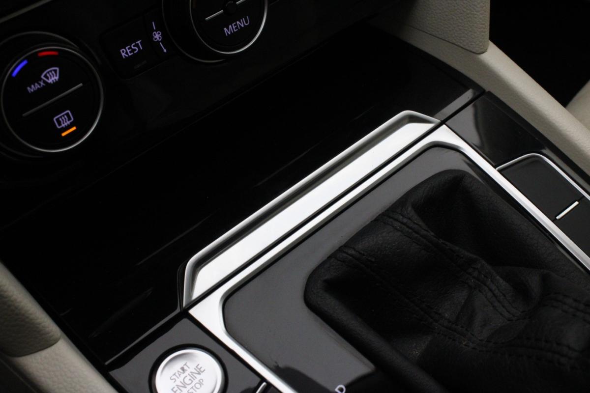 volkswagen-passat-variant-2019-diesel-1968cc