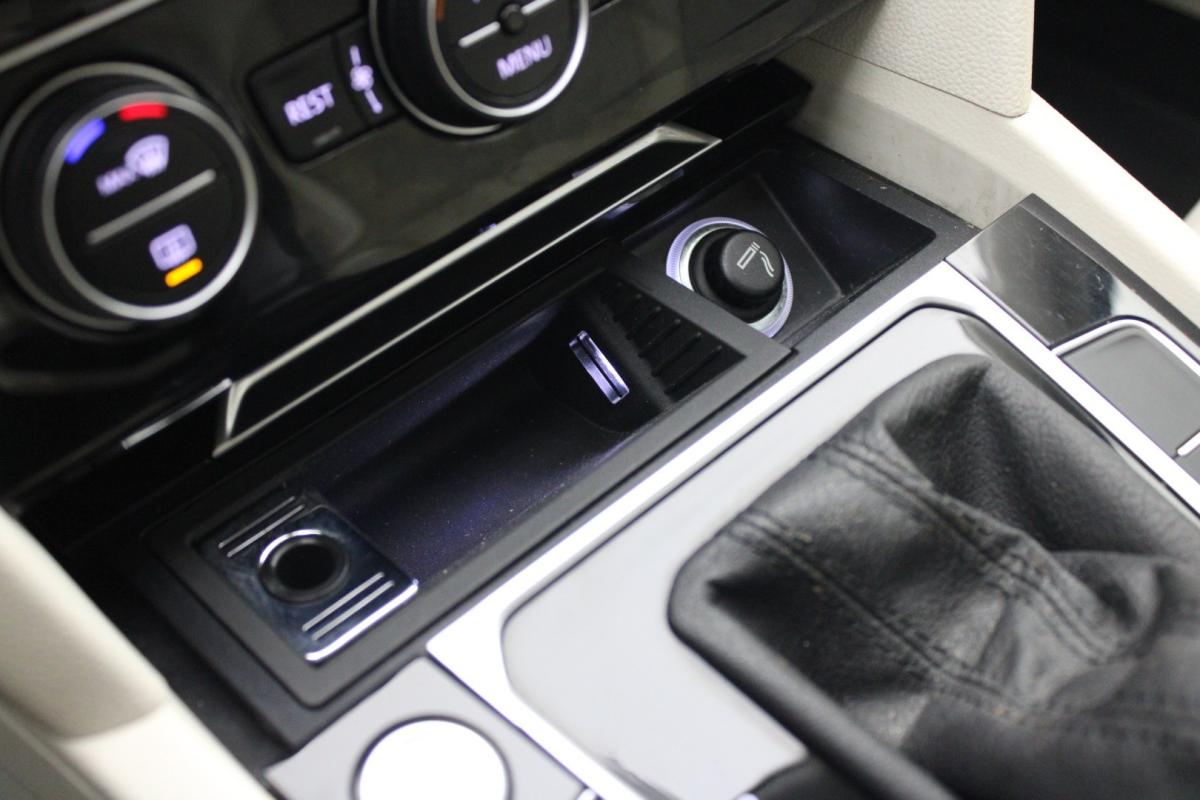 volkswagen-passat-variant-2019-diesel-1968cc