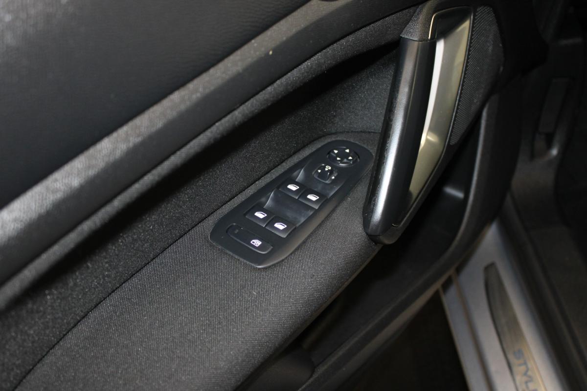 peugeot-308-1-2-puretech-2021-gasolina-1199cc