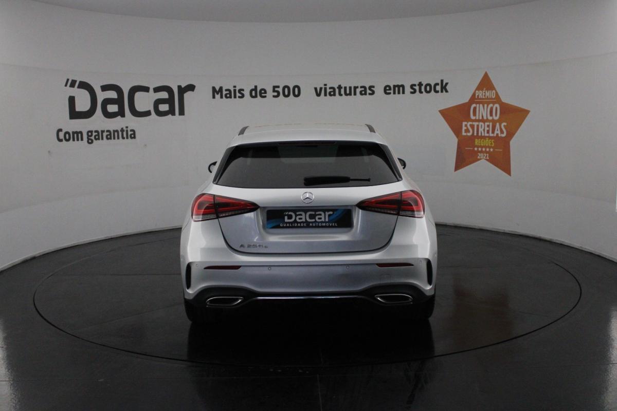 mercedes-benz-classe-a-2021-hibrido-a-gasolina-1332cc
