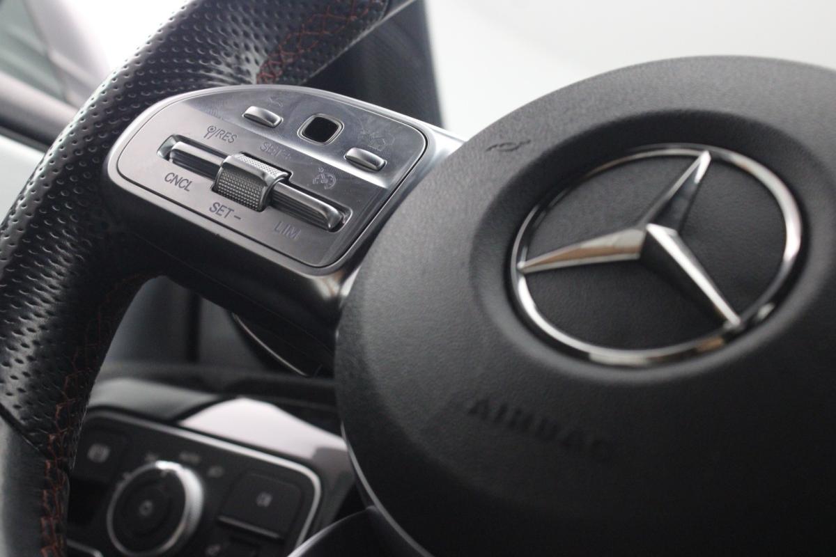 mercedes-benz-classe-a-2021-hibrido-a-gasolina-1332cc