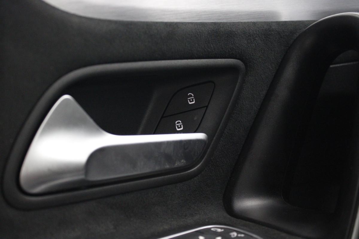 mercedes-benz-classe-a-2021-hibrido-a-gasolina-1332cc