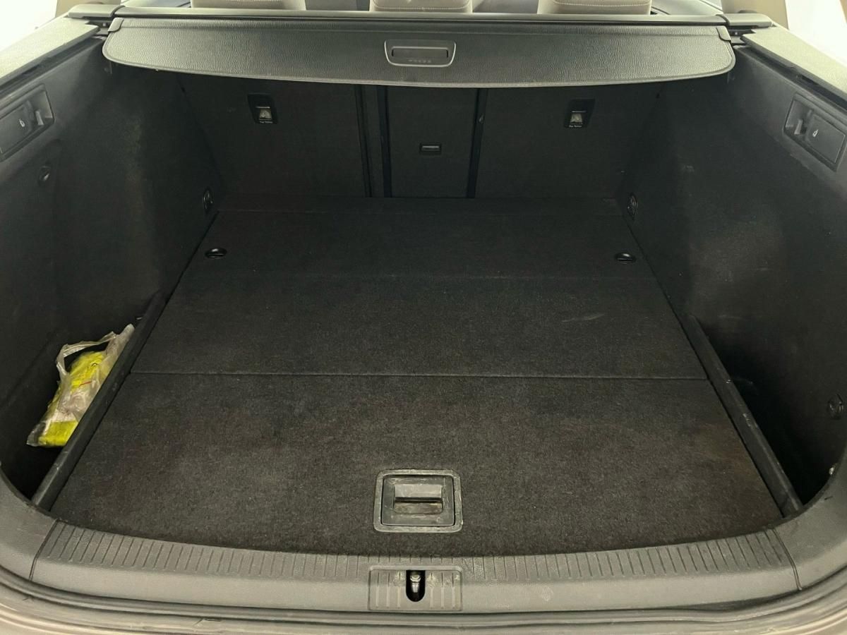 volkswagen-golf-variant-2014-diesel-1598cc