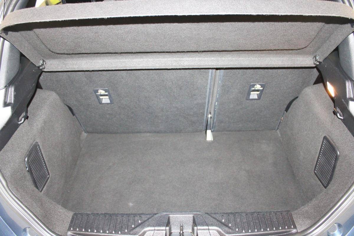ford-fiesta-2022-gasolina-998cc