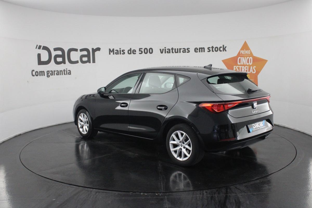 seat-leon-2022-diesel-1968cc