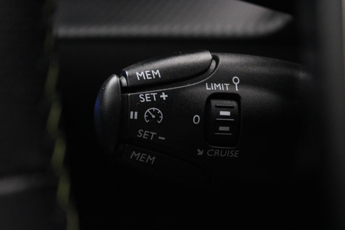 peugeot-2008-2022-diesel-1499cc