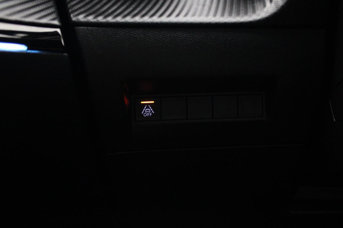 peugeot-2008-2022-diesel-1499cc