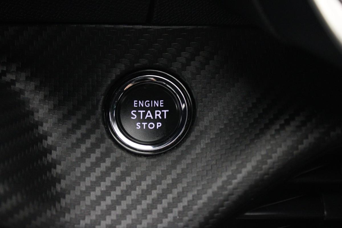 peugeot-2008-2022-diesel-1499cc