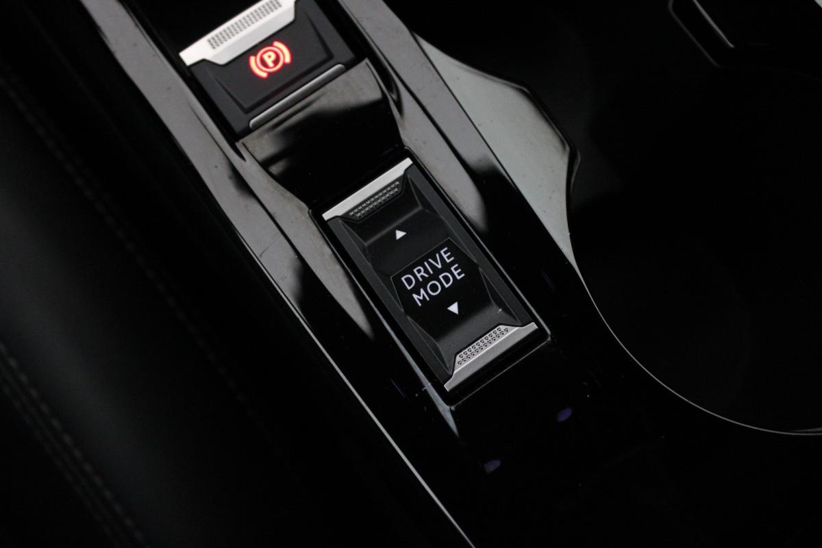 peugeot-2008-2022-diesel-1499cc