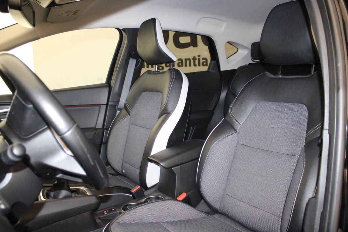 renault-captur-2023-gasolina-999cc