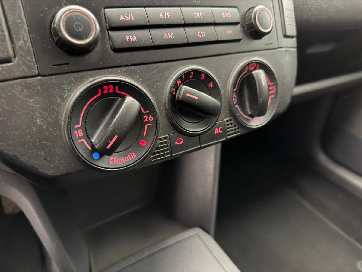 volkswagen-polo-2008-diesel-1422cc