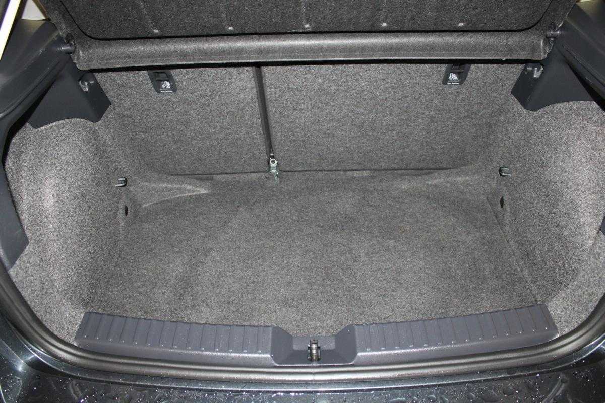 seat-ibiza-2023-gasolina-999cc