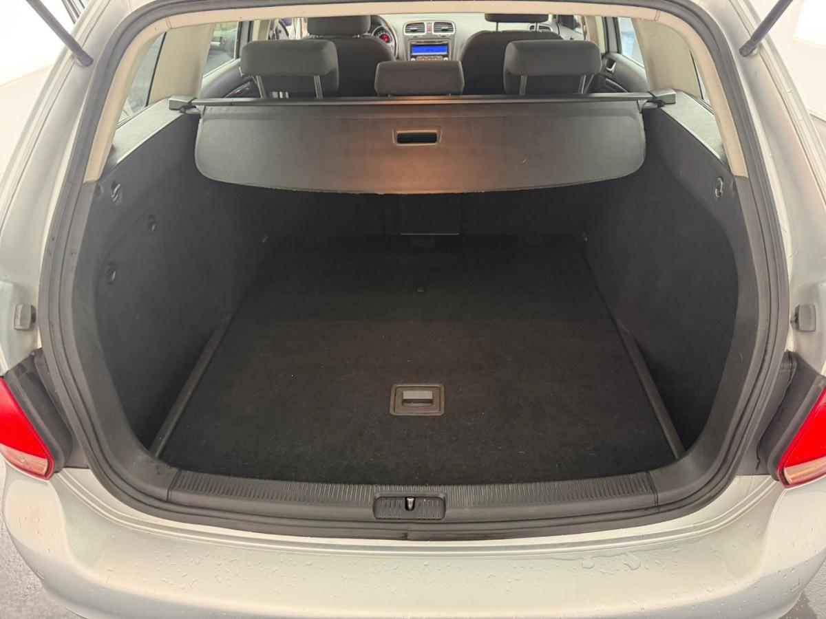 volkswagen-golf-variant-2011-diesel-1598cc
