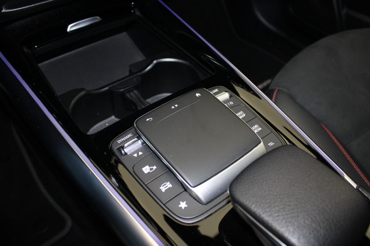 mercedes-benz-eqa-2021-eletrico-0cc