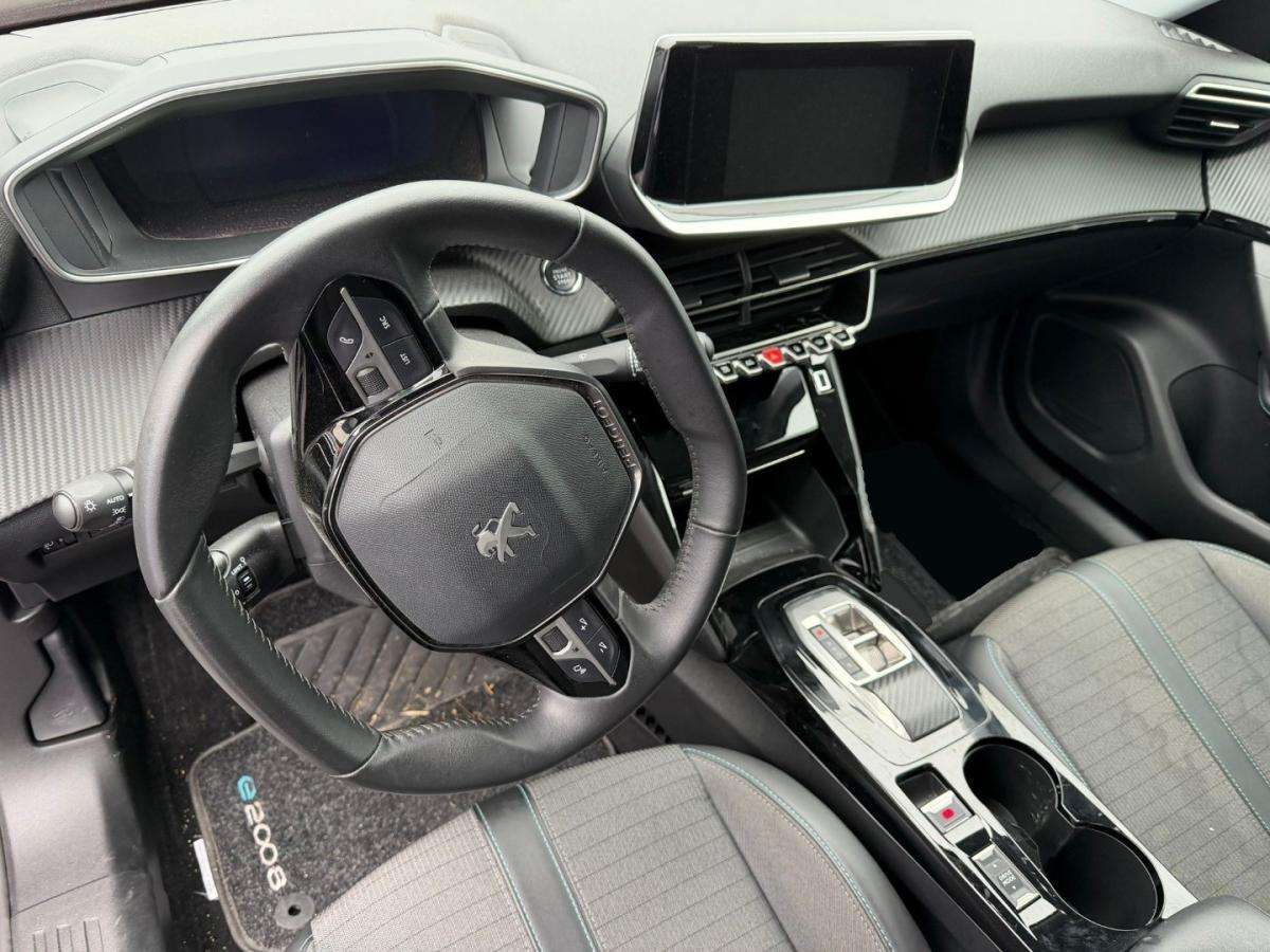 peugeot-2008-2022-eletrico-0cc