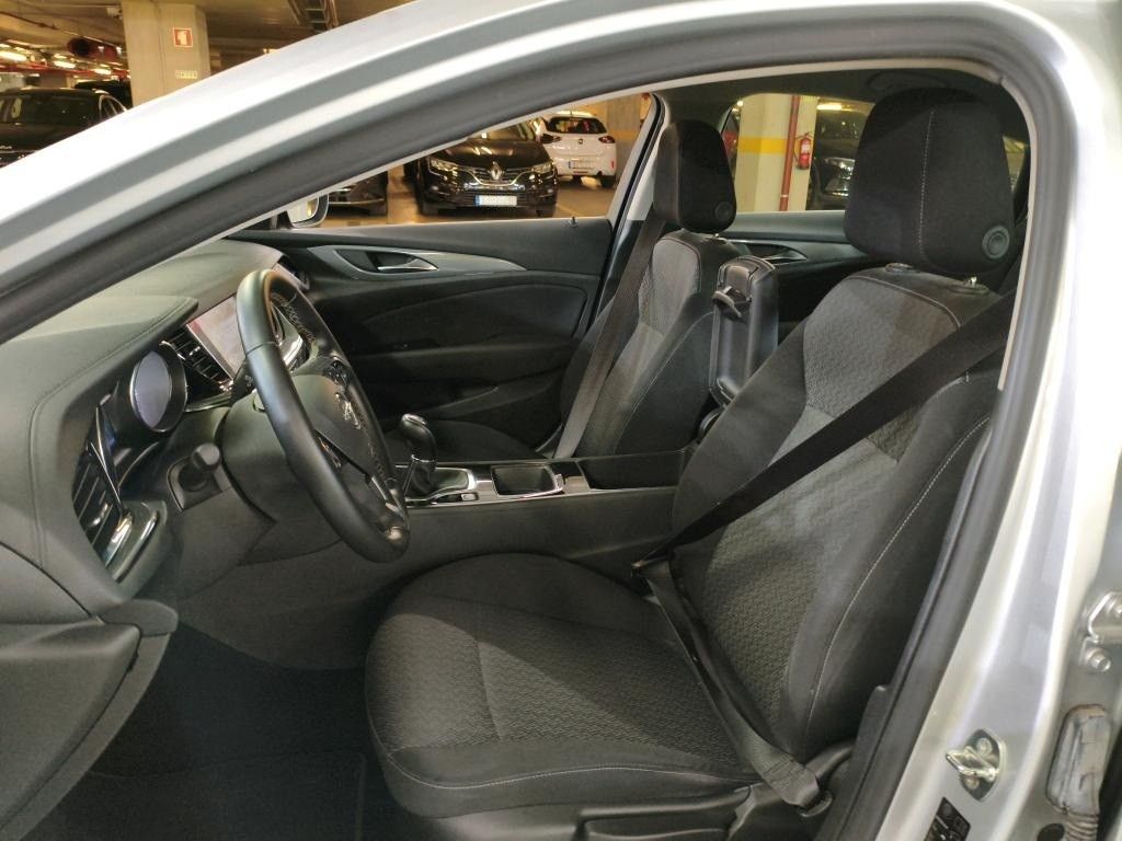 opel-insignia-2018-diesel-1598cc