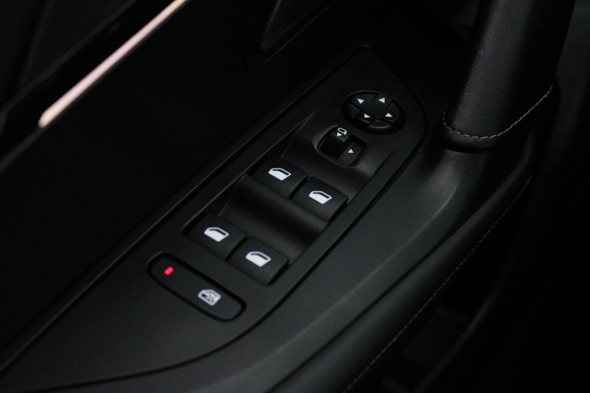 peugeot-2008-2021-eletrico-0cc