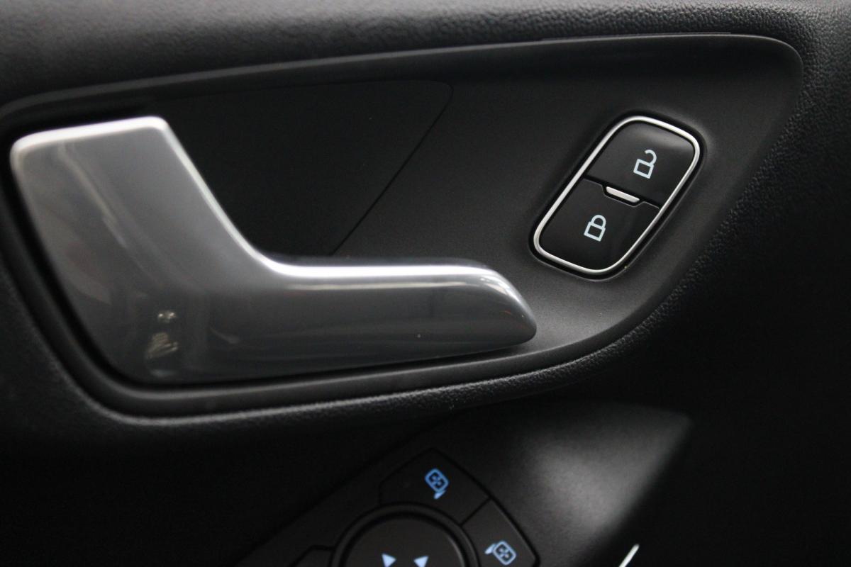 ford-fiesta-2022-gasolina-998cc