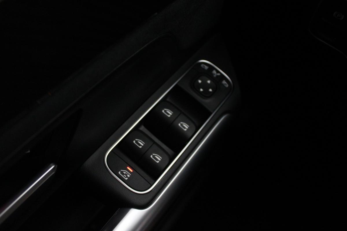 mercedes-benz-gla-2025-hibrido-a-gasolina-1332cc
