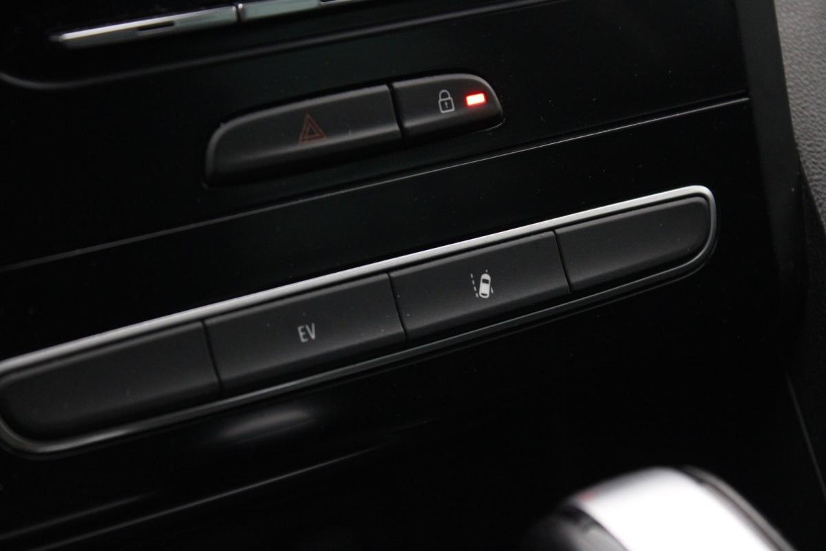 renault-megane-sport-tourer-2021-hibrido-a-gasolina-1598cc