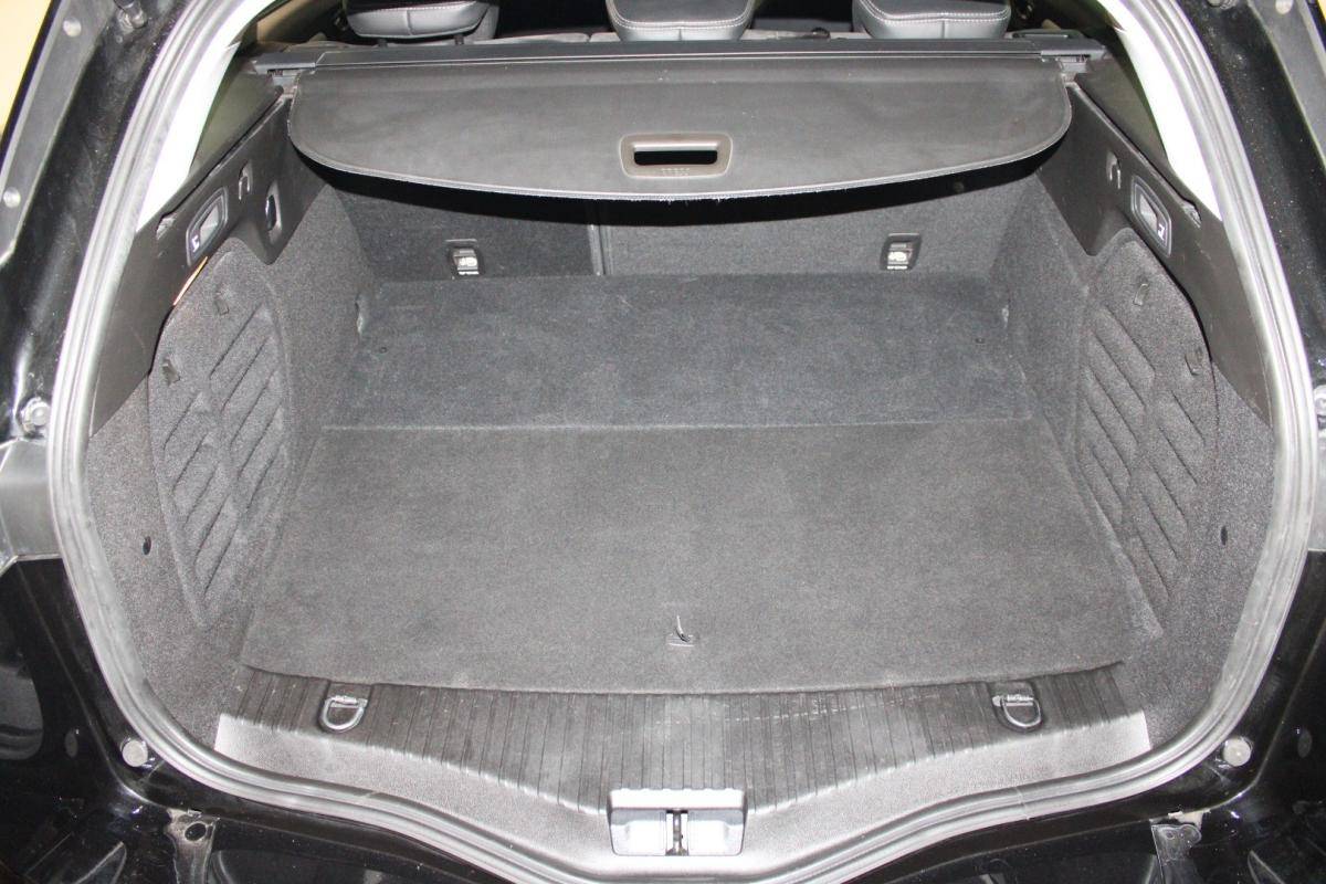 renault-megane-sport-tourer-2021-hibrido-a-gasolina-1598cc