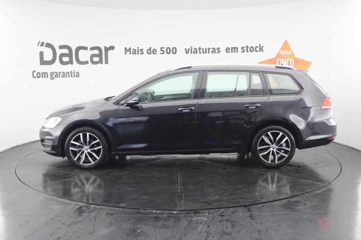 volkswagen-golf-variant-2016-diesel-1598cc