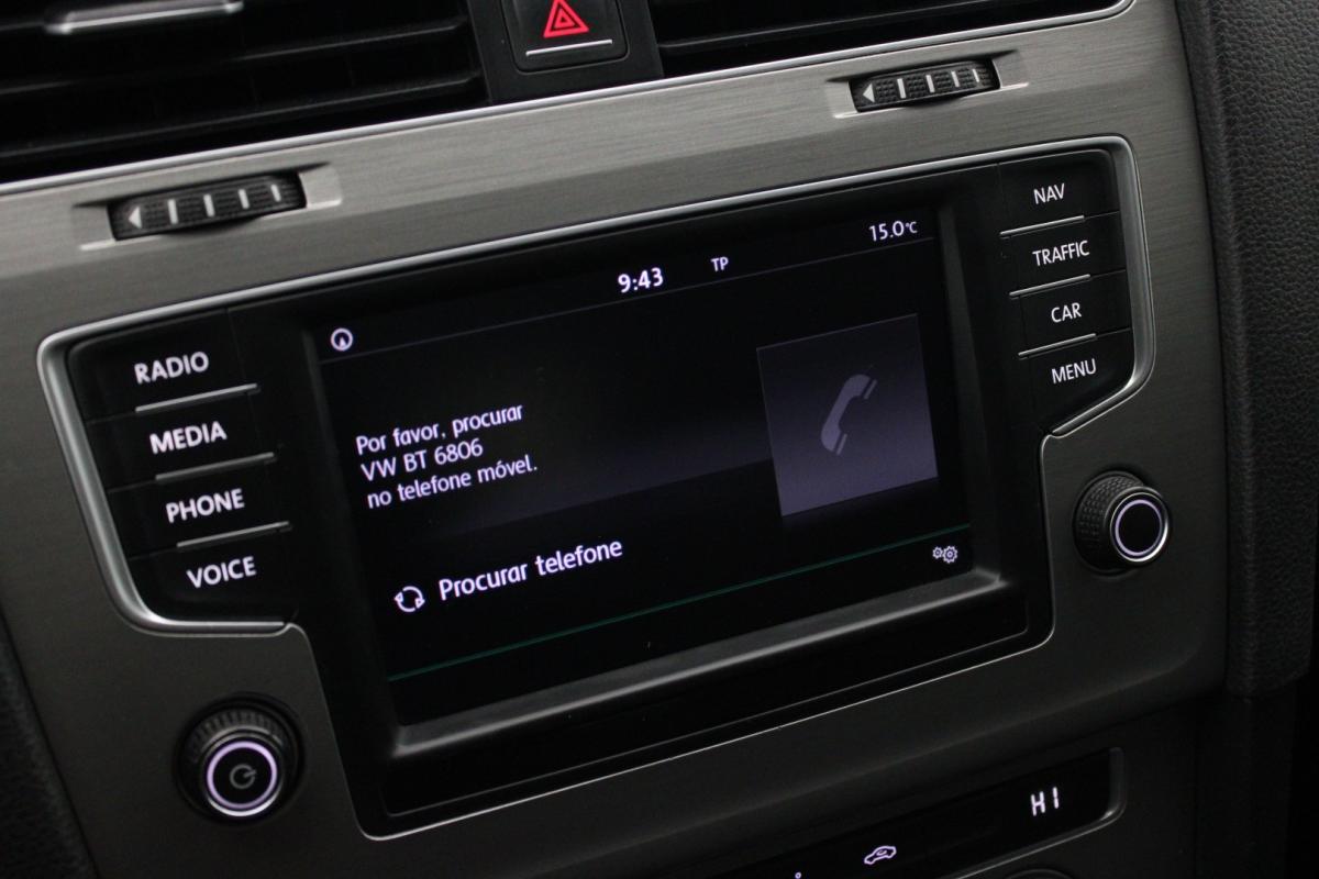 volkswagen-golf-variant-2016-diesel-1598cc