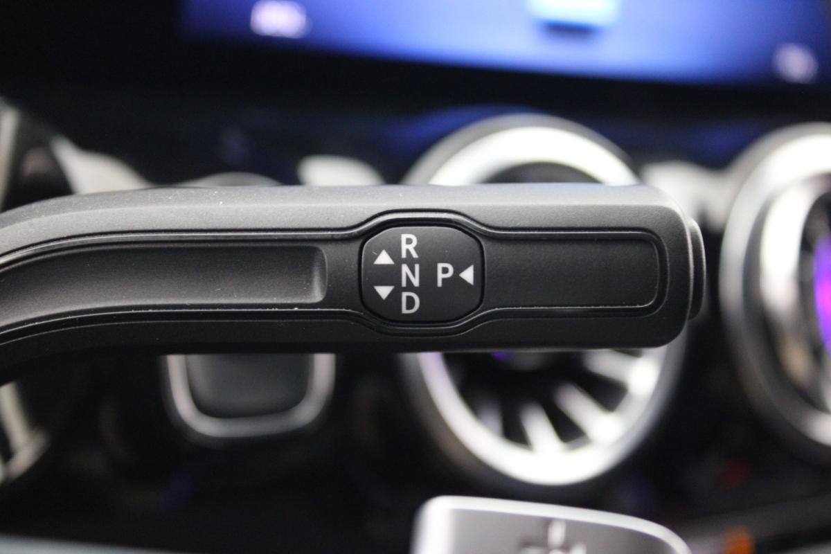 mercedes-benz-gla-2025-hibrido-a-gasolina-1332cc