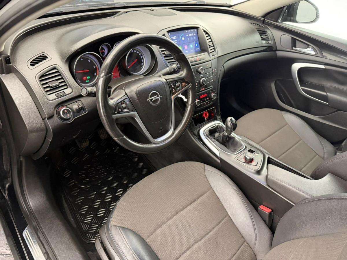 opel-insignia-sports-tourer-2009-diesel-1956cc