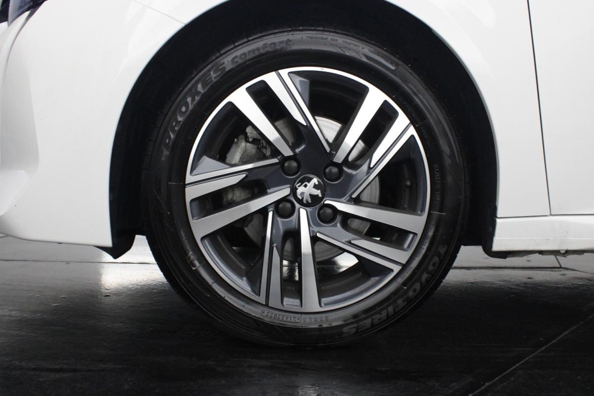 peugeot-208-2023-diesel-1499cc