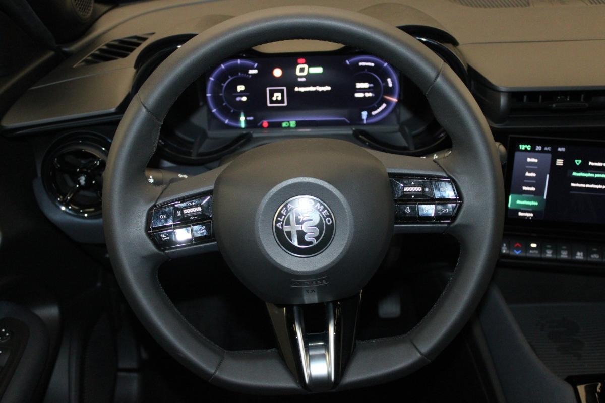 alfa-romeo-junior-2025-eletrico-0cc