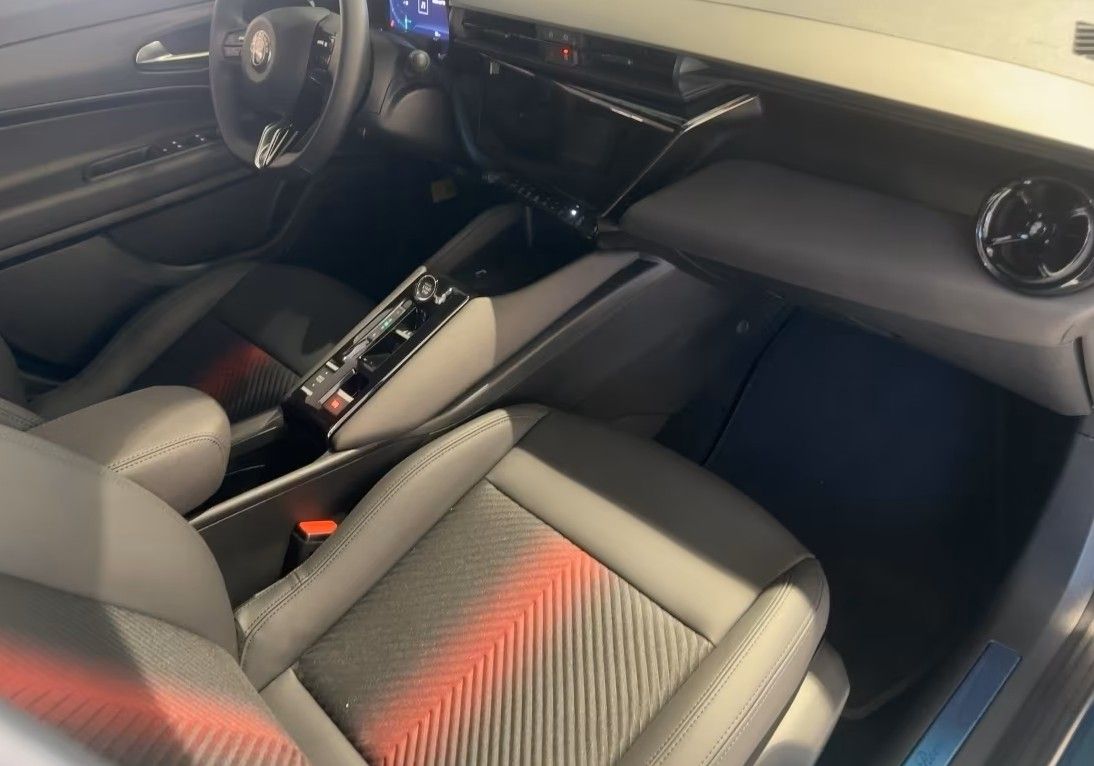 alfa-romeo-junior-2025-eletrico-0cc